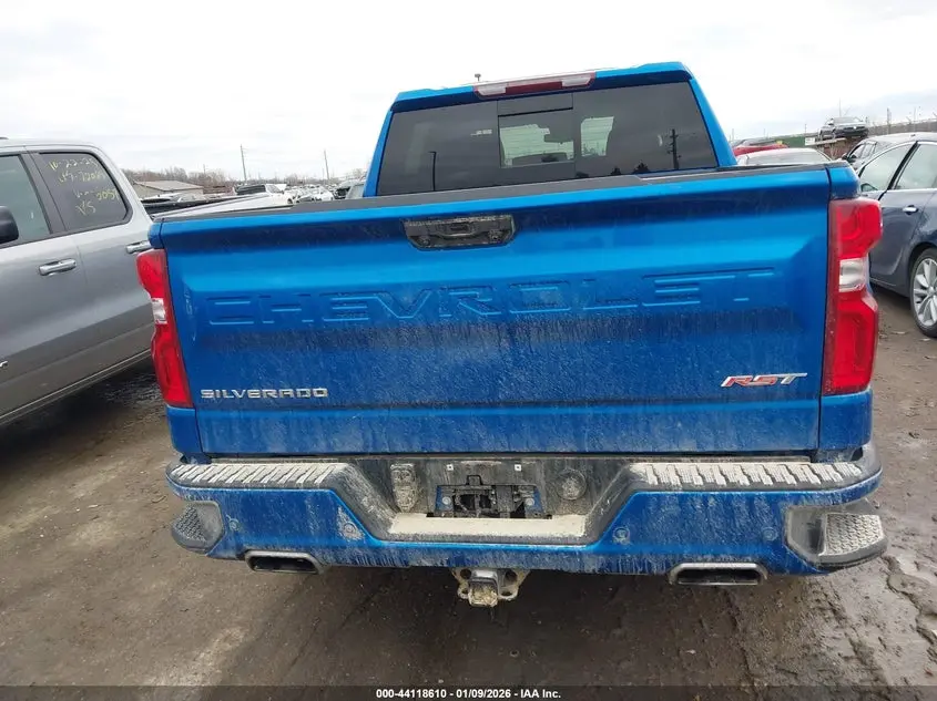 2023 CHEVROLET SILVERADO 1500 4WD  SHORT BED RST