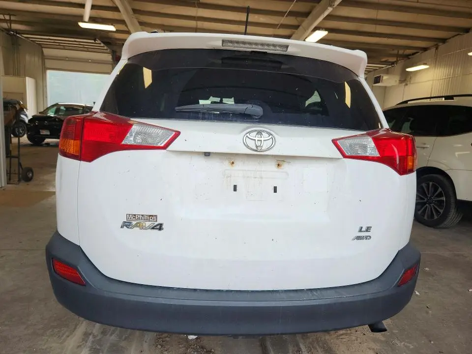 2015 TOYOTA RAV4 LE  