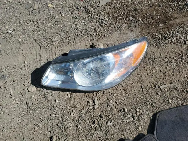 2010 HYUNDAI ELANTRA BLUE  