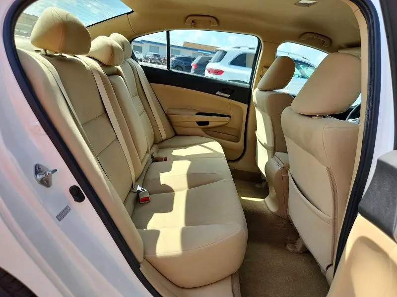 2012 HONDA ACCORD LX  