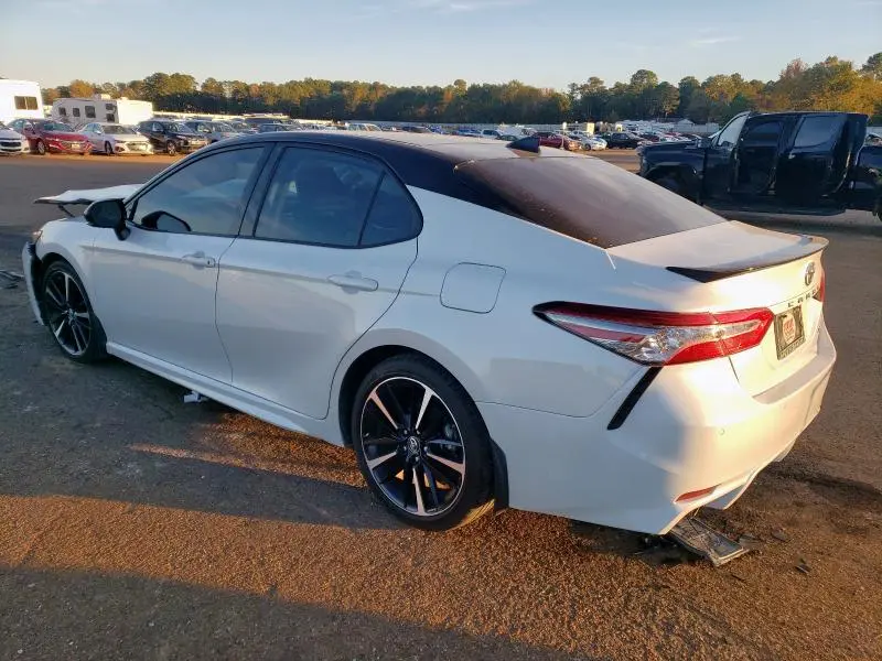 2019 TOYOTA CAMRY XSE  