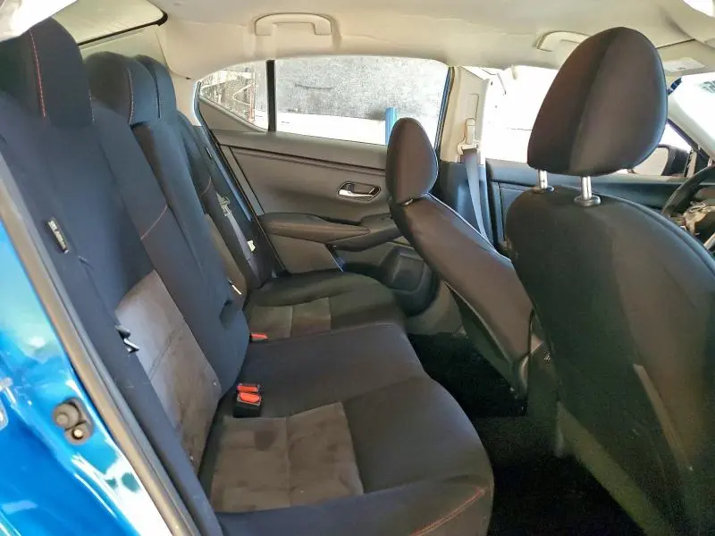 2024 NISSAN SENTRA SR  