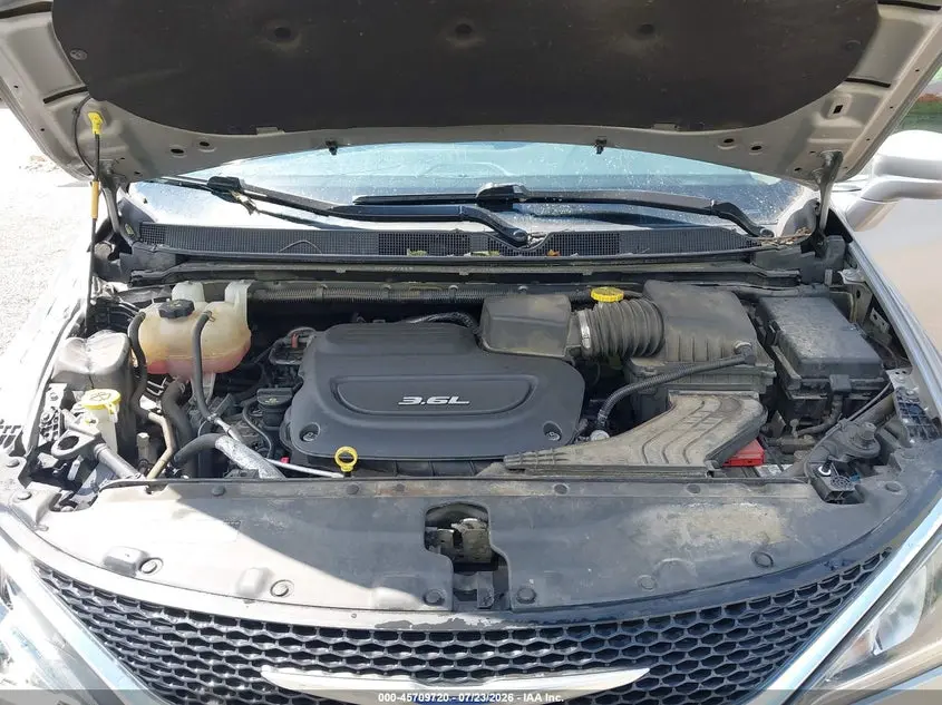 2019 CHRYSLER PACIFICA TOURING PLUS