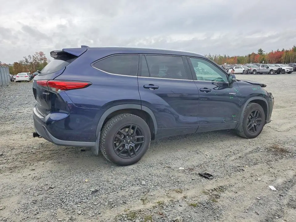 2020 TOYOTA HIGHLANDER HYBRID XLE  