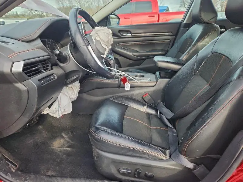 2020 NISSAN ALTIMA SR  