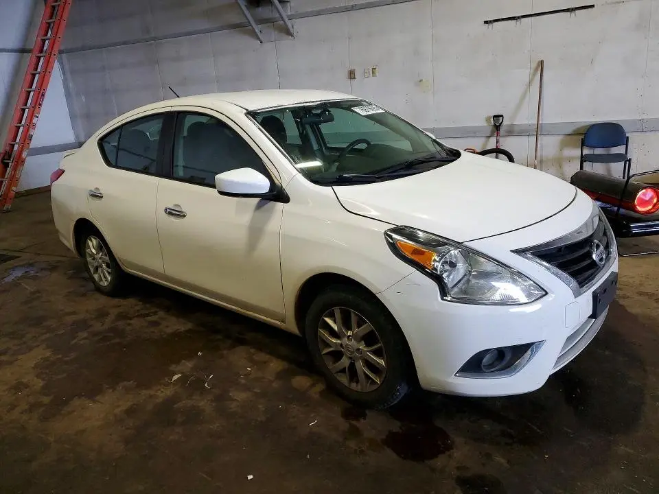 2017 NISSAN VERSA 1.6 SV  