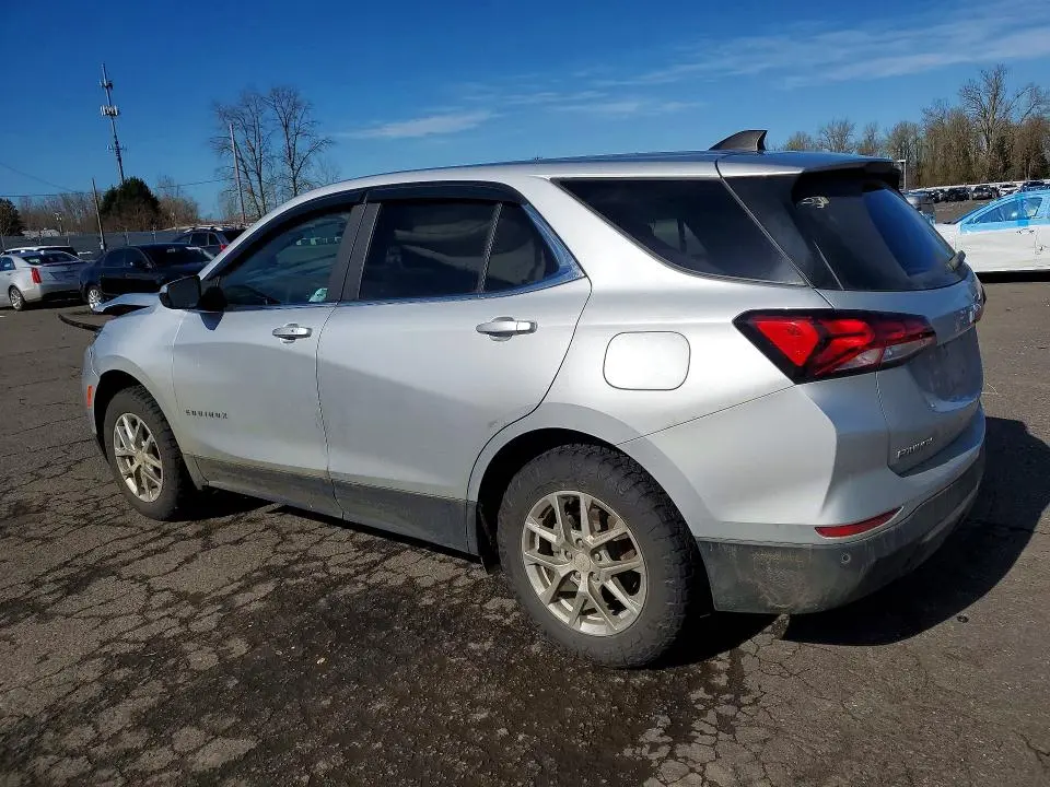 2022 CHEVROLET EQUINOX LT  