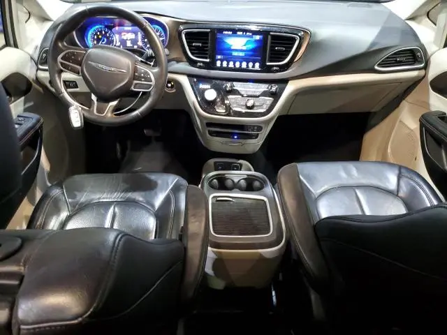 2017 CHRYSLER PACIFICA TOURING L PLUS  