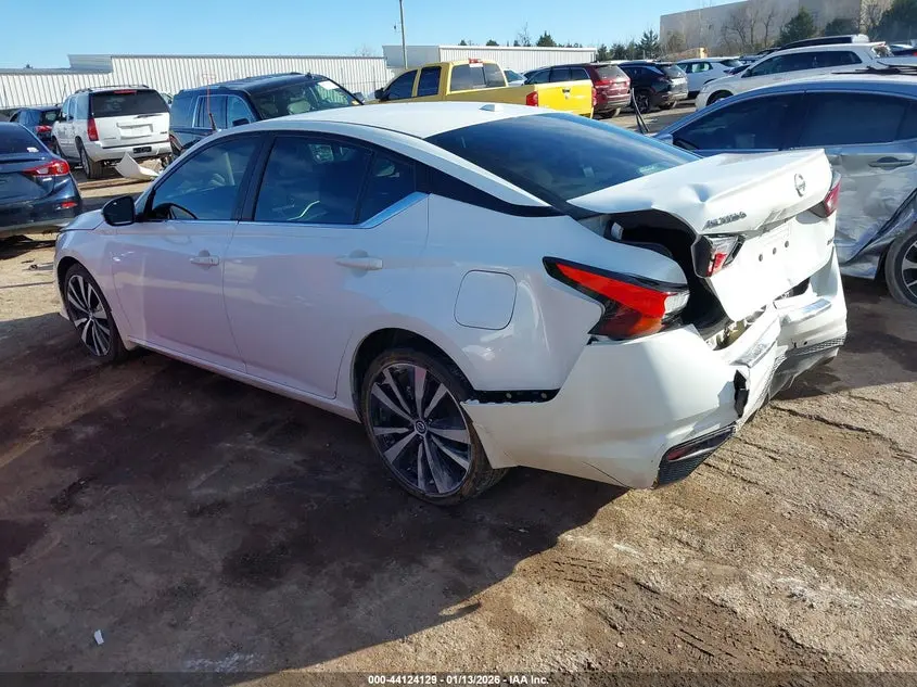 2021 NISSAN ALTIMA SR INTELLIGENT AWD