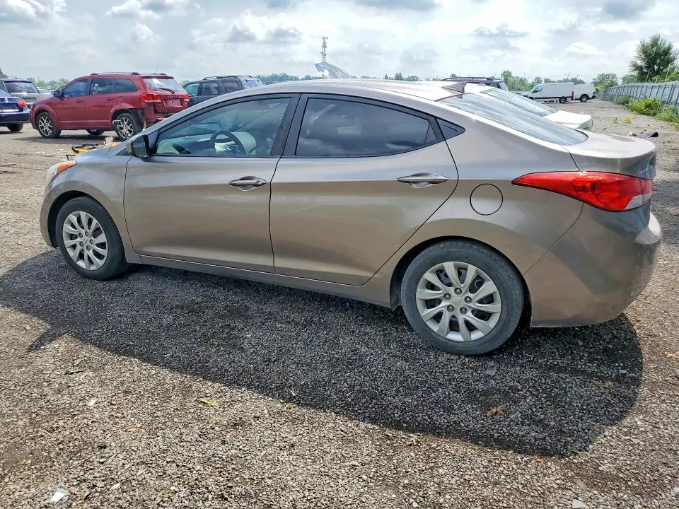 2013 HYUNDAI ELANTRA GLS  