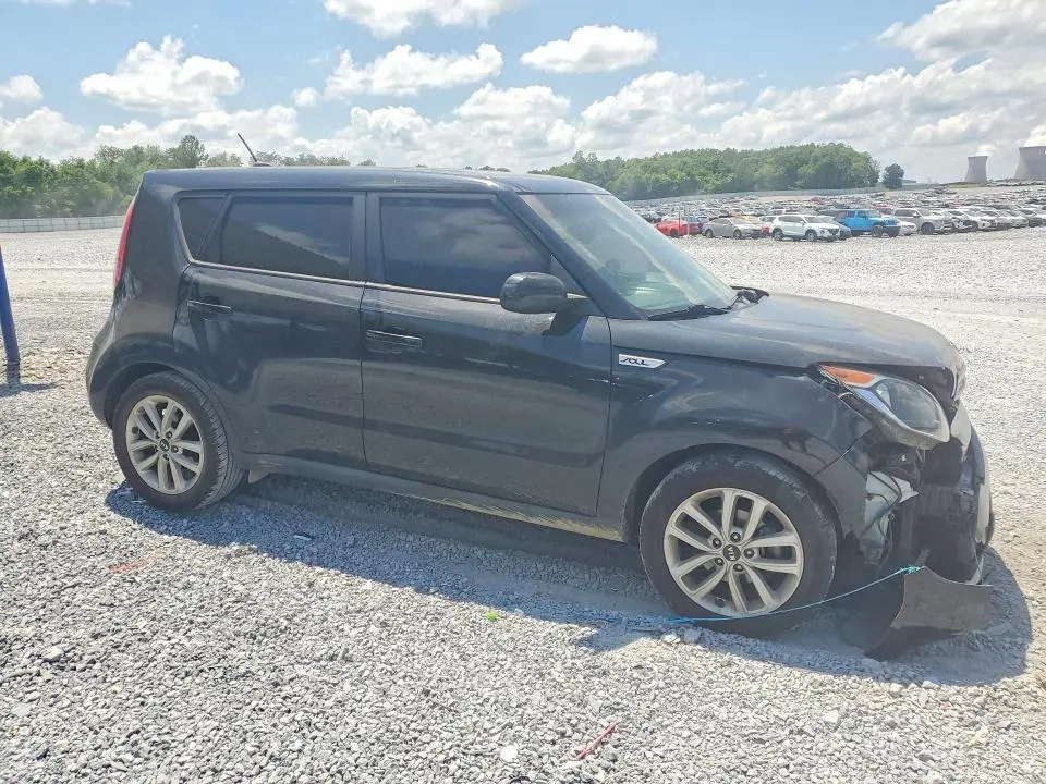 2019 KIA SOUL +  