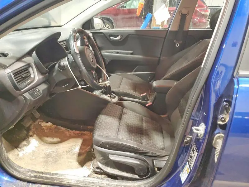 2018 KIA RIO LX  