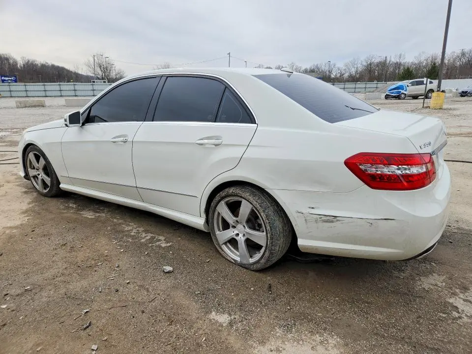 2010 MERCEDES-BENZ E 350  