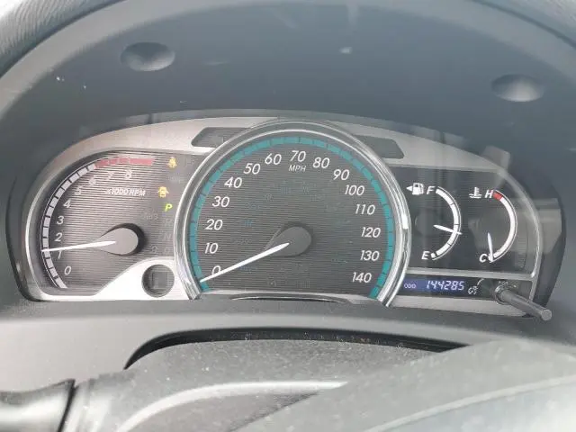 2013 TOYOTA VENZA LE  