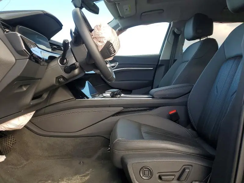 2024 AUDI Q8 E-TRON PREMIUM PLUS  