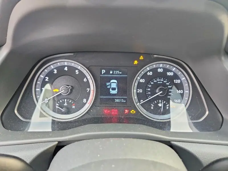 2020 HYUNDAI SONATA SE  