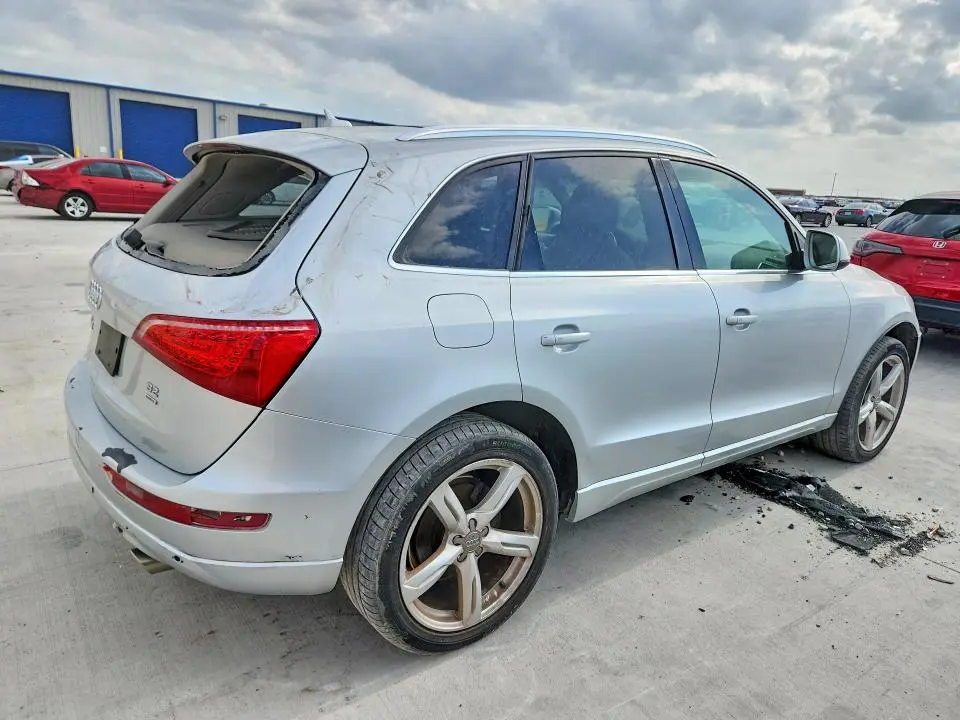 2010 AUDI Q5 PRESTIGE  