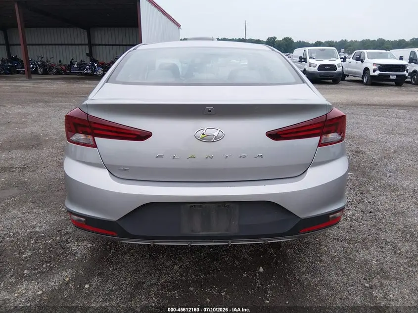 2020 HYUNDAI ELANTRA SE
