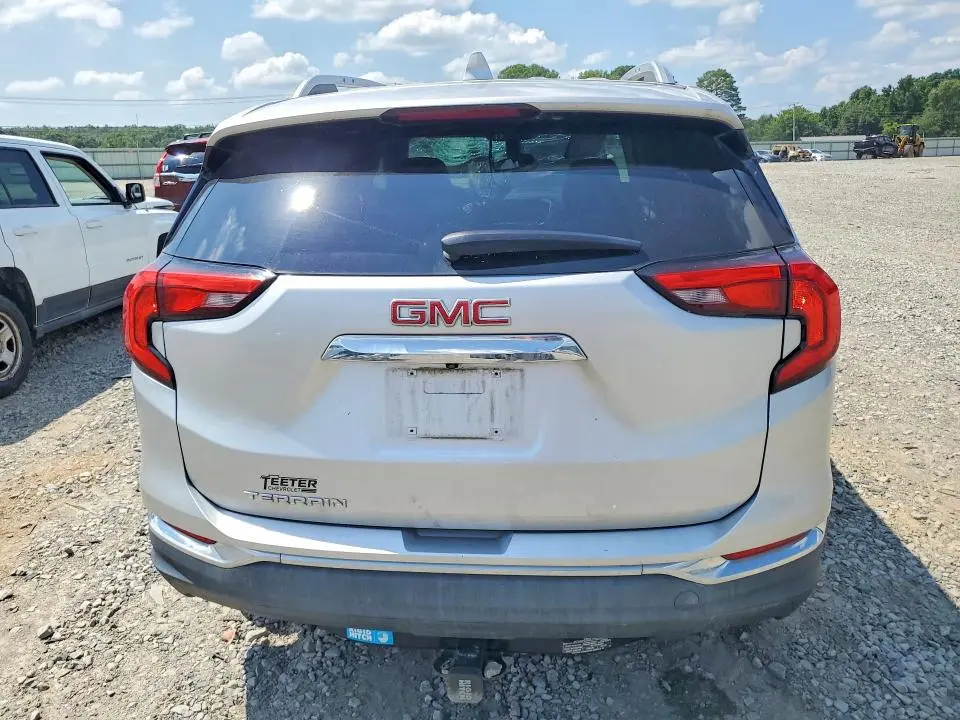 2018 GMC TERRAIN SLT  