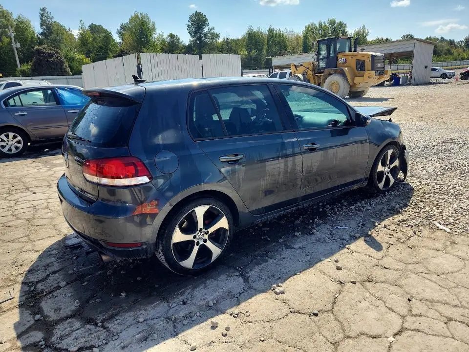 2010 VOLKSWAGEN GTI   