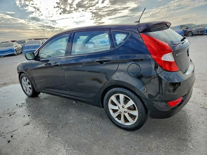 2012 HYUNDAI ACCENT GLS  