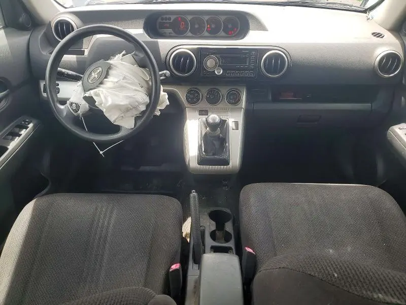 2010 TOYOTA SCION XB  