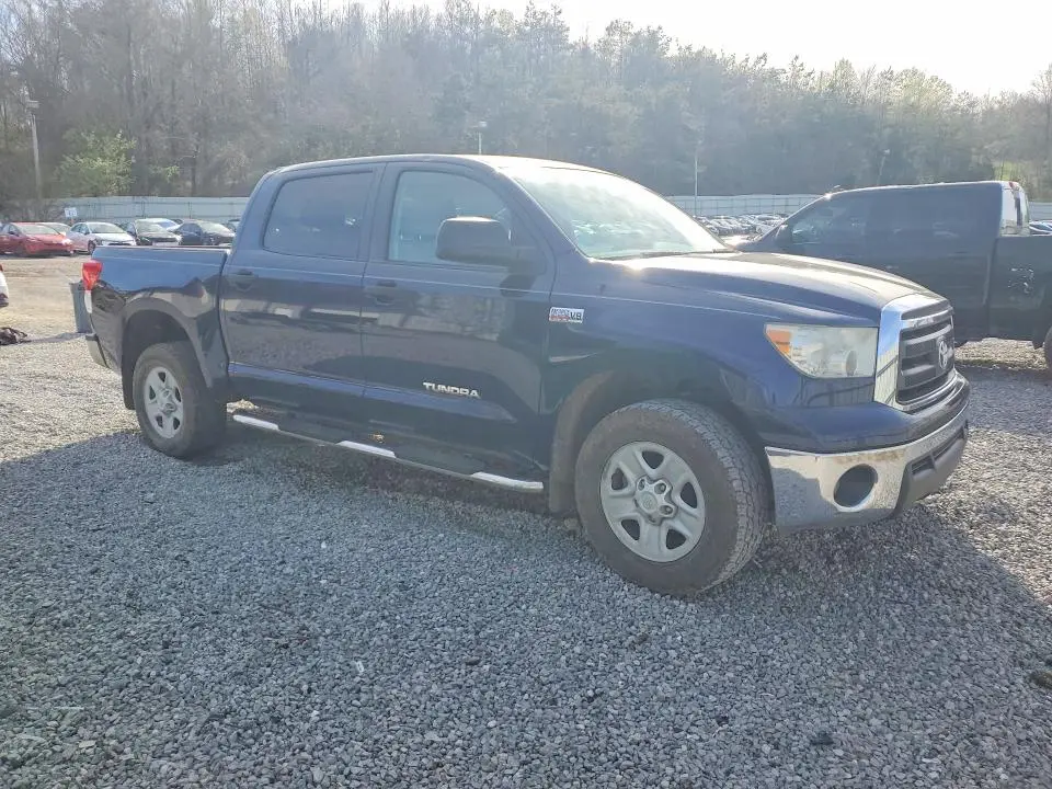 2010 TOYOTA TUNDRA CREWMAX SR5  
