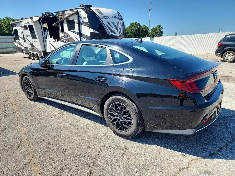 2020 HYUNDAI SONATA SE  