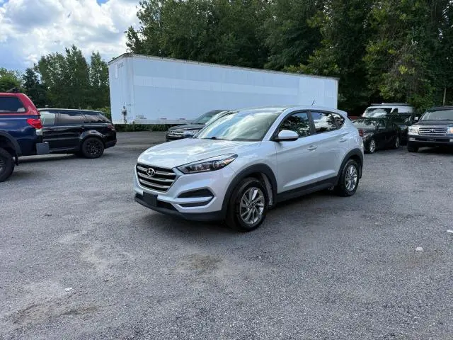 2018 HYUNDAI TUCSON SE  