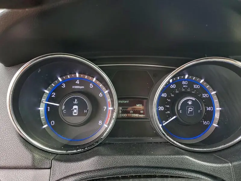 2013 HYUNDAI SONATA GLS  