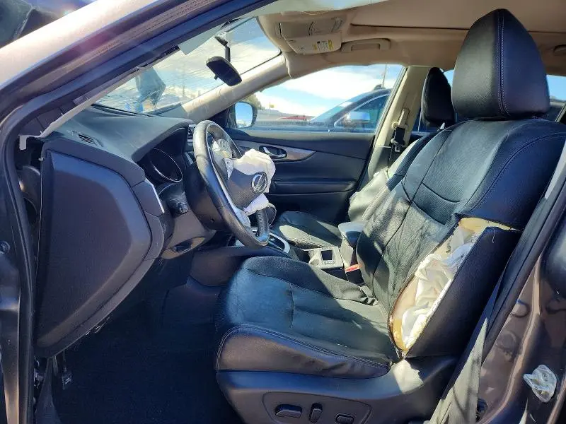2016 NISSAN ROGUE SL  