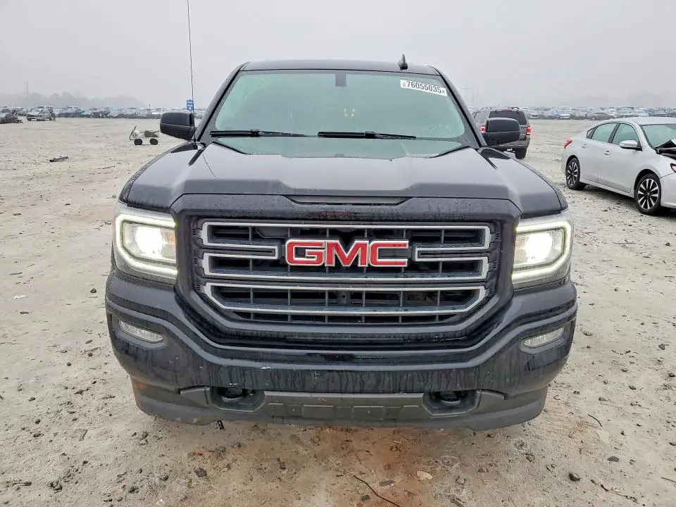 2018 GMC SIERRA   