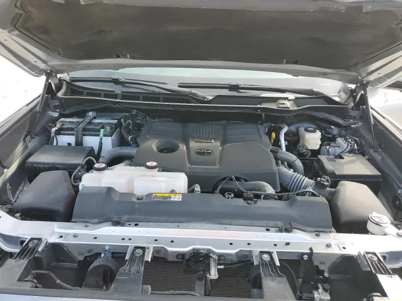 2024 TOYOTA TUNDRA CREWMAX LIMITED  