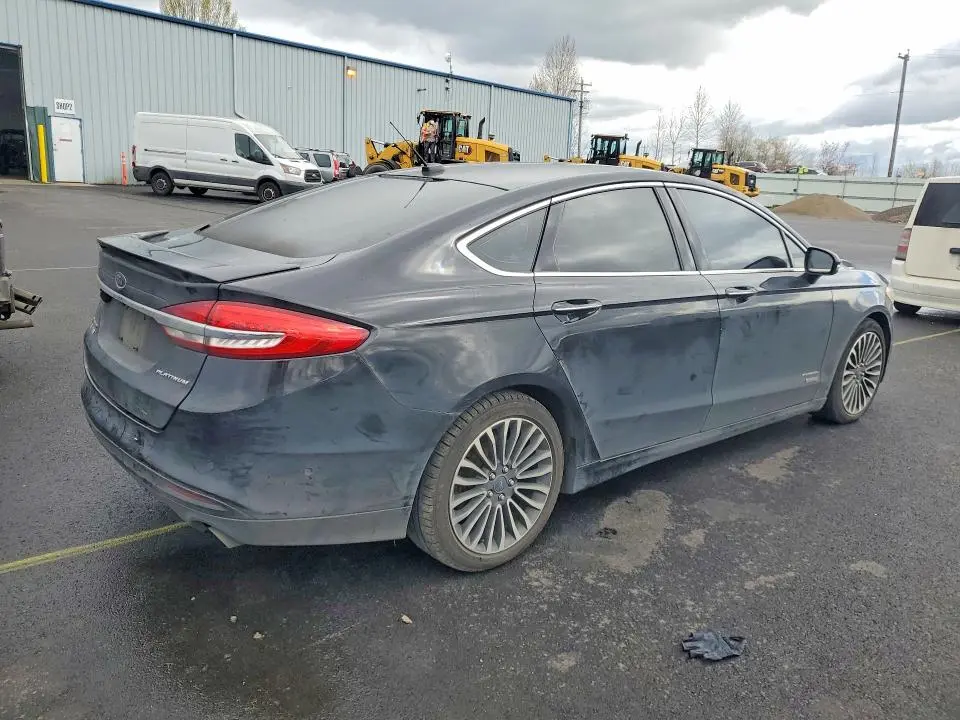 2017 FORD FUSION TITANIUM PHEV  