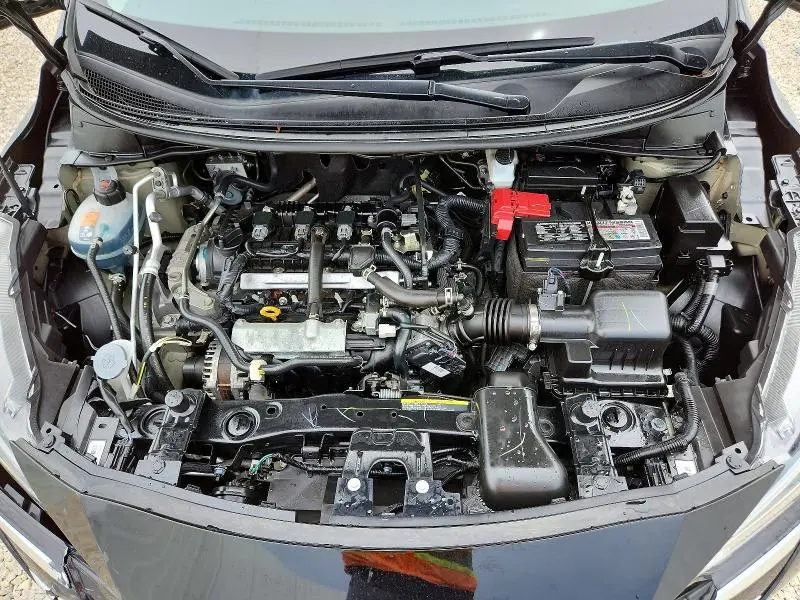 2025 NISSAN VERSA S  