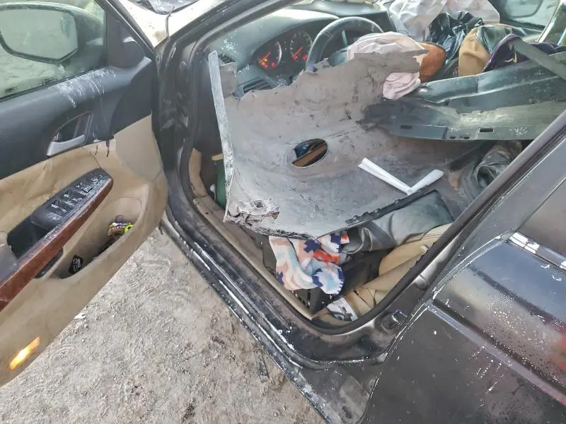 2011 HONDA ACCORD EXL  