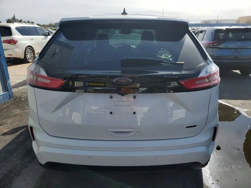 2024 FORD EDGE SE  