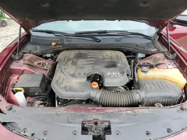 2017 DODGE CHARGER SE  