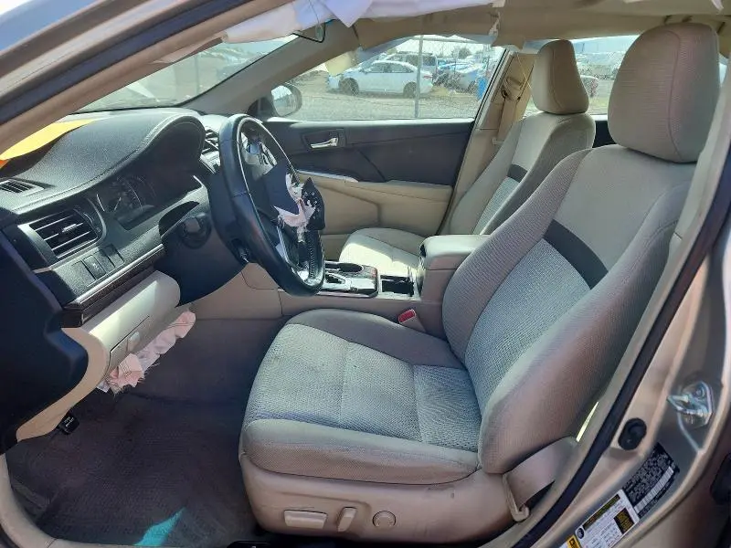2014 TOYOTA CAMRY XLE  
