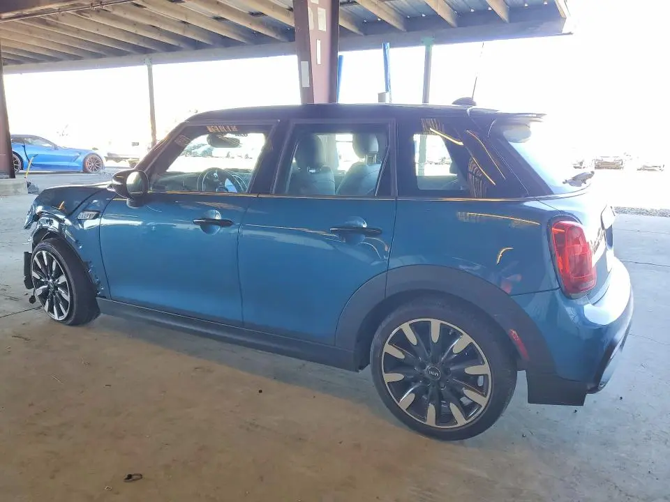 2022 MINI COOPER S  