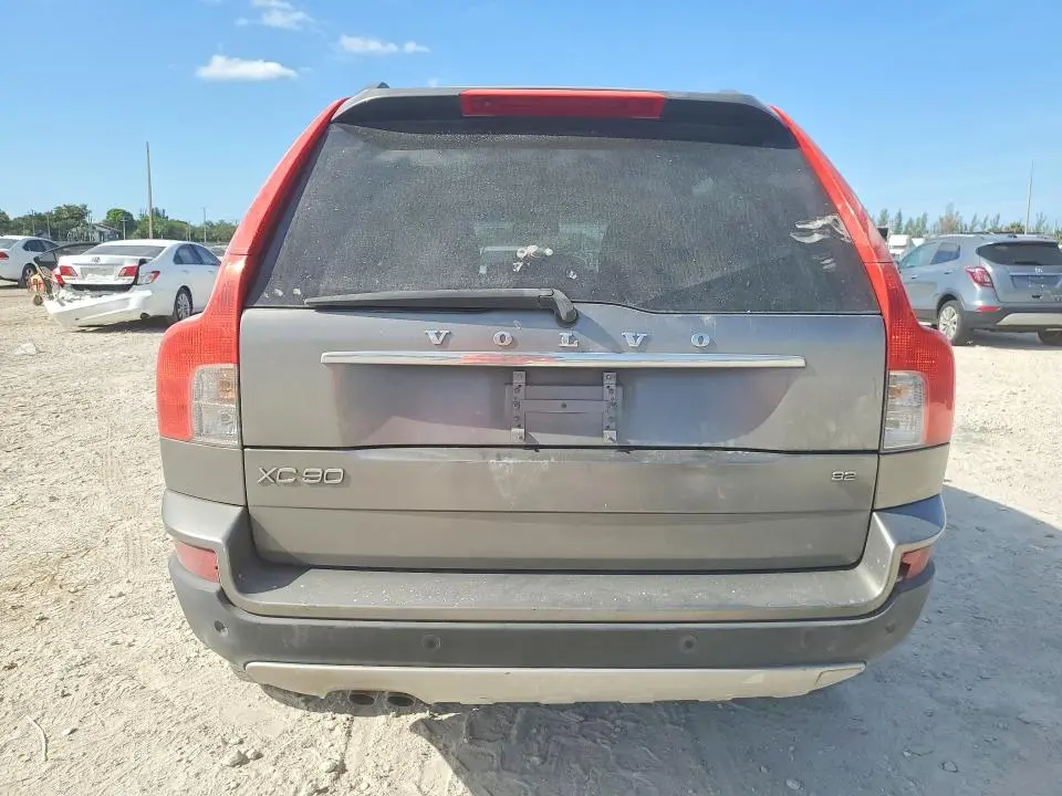 2010 VOLVO XC90 3.2  