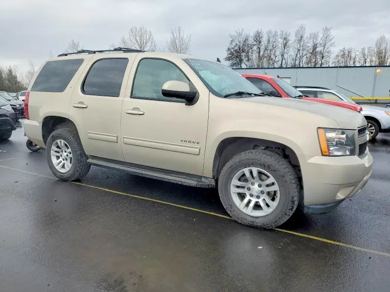 2011 CHEVROLET TAHOE K1500 LT  