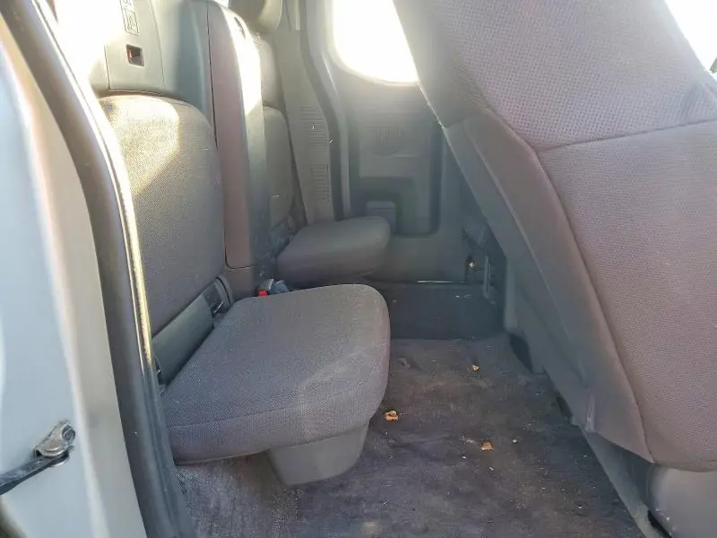 2018 NISSAN FRONTIER S  