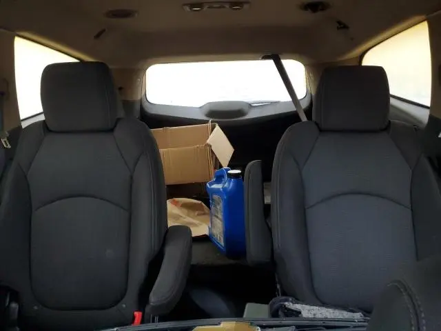 2015 CHEVROLET TRAVERSE LT  