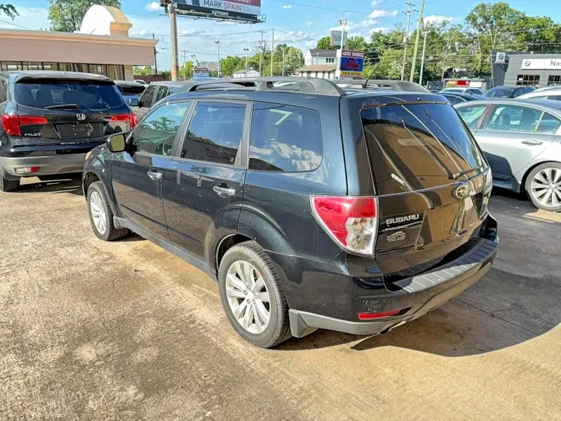 2013 SUBARU FORESTER LIMITED  