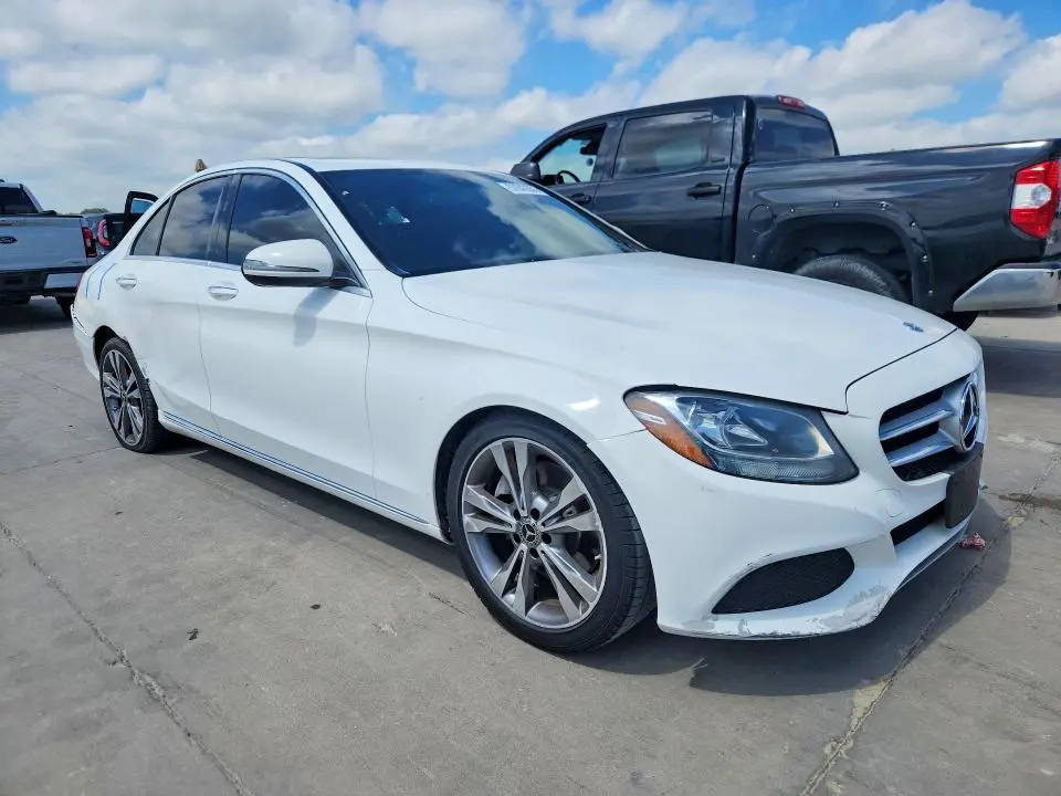 2018 MERCEDES-BENZ C 300  