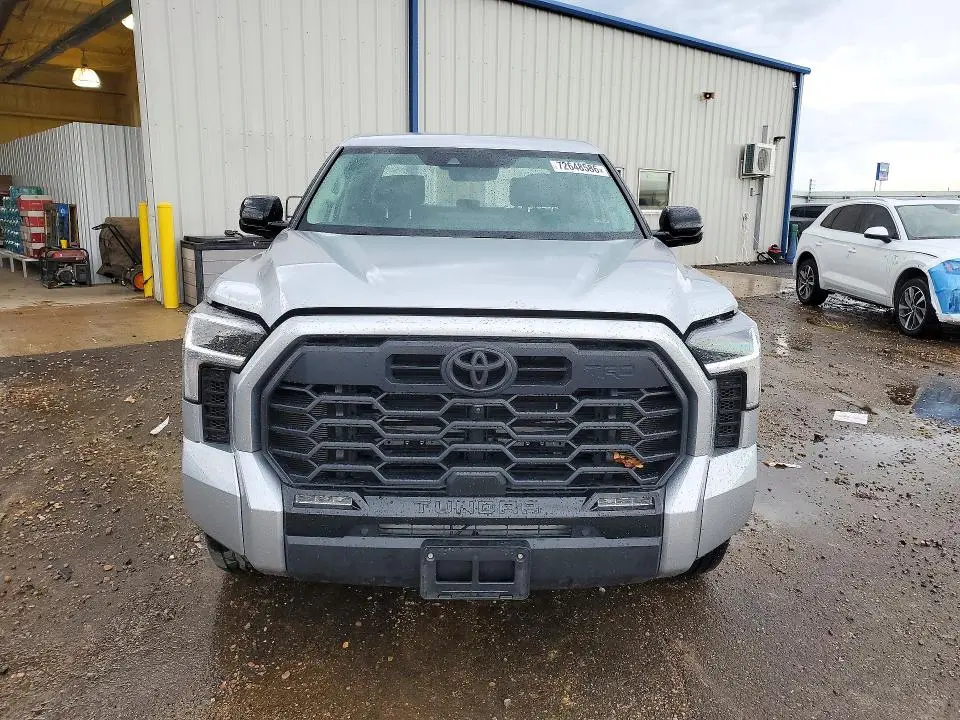 2024 TOYOTA TUNDRA LIMITED  