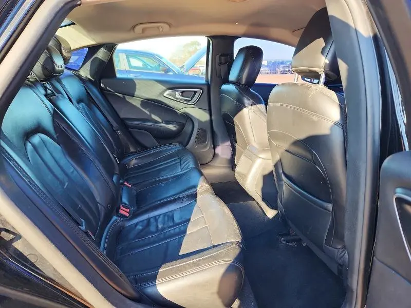 2016 CHRYSLER 200   