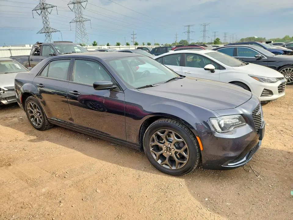 2018 CHRYSLER 300 TOURING  