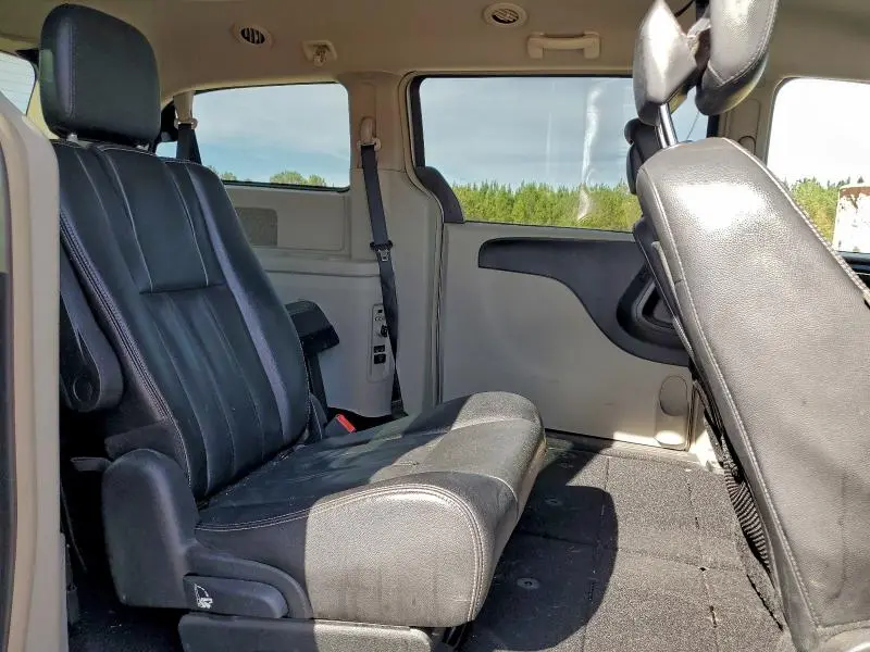 2014 CHRYSLER TOWN & COUNTRY TOURING  